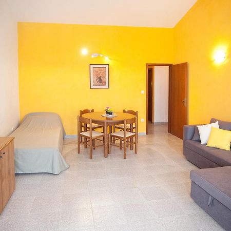 Apartments By The Sea Rastici, Ciovo - 2104 Trogir Room photo