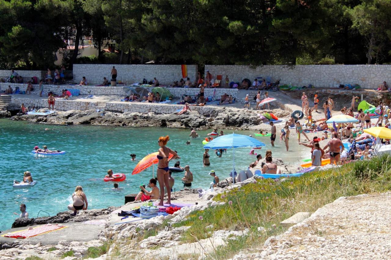 Apartments By The Sea Rastici, Ciovo - 2104 Trogir Exterior photo