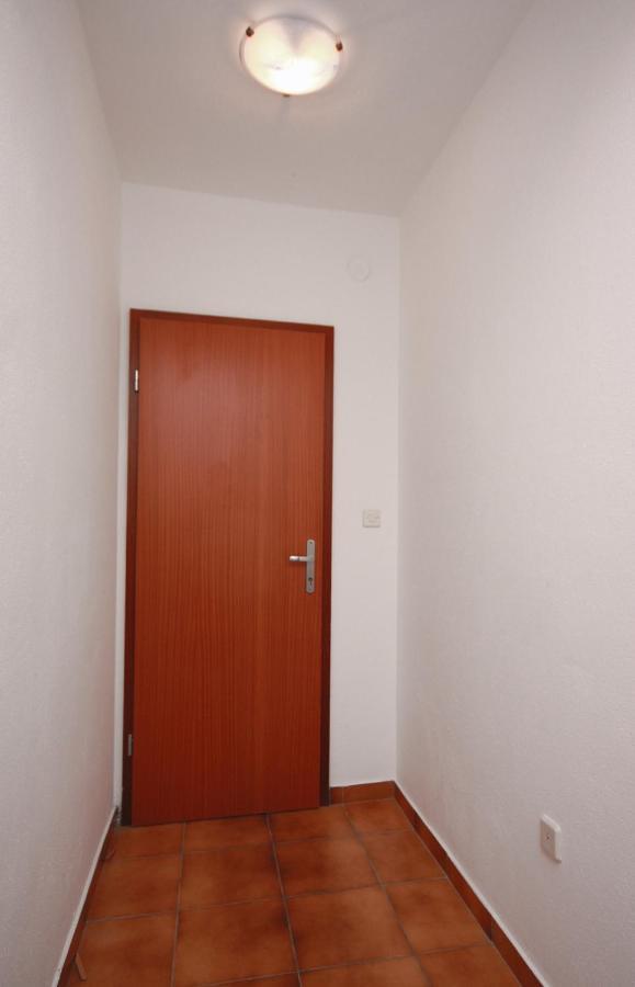 Apartments By The Sea Rastici, Ciovo - 2104 Trogir Exterior photo